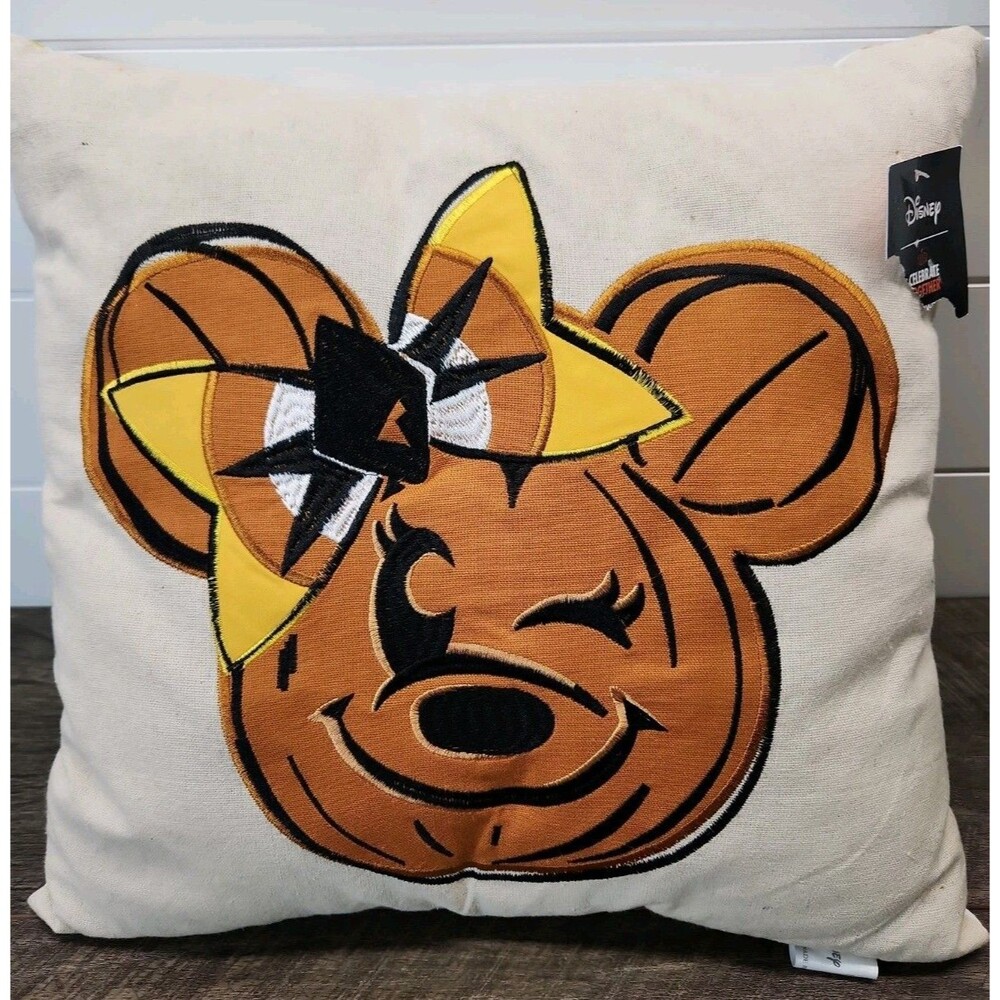 Disney Halloween Minnie Mouse Embroidered Pumpkin 14x14 Throw Pillow NWT New